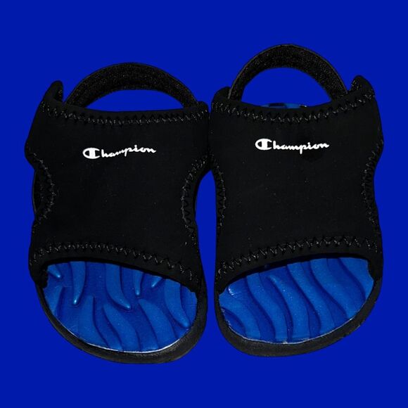 NWOT Infant Champion Sandals Black Blue Logo Size 2 - Picture 1 of 5